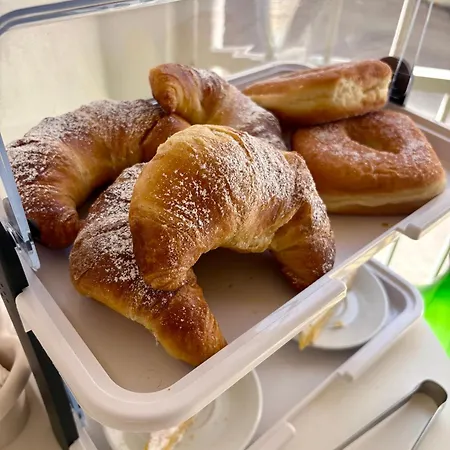 Дом отдыха Regina Elena & Private *