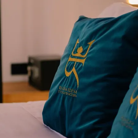 Regina Elena & Private Hotel *