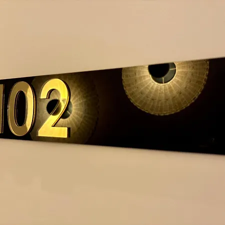 Regina Elena & Private